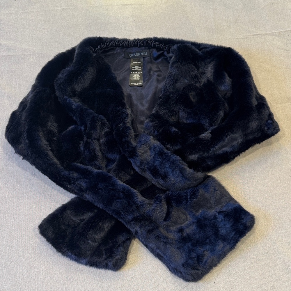 Faux Fur Bolero Wrap in Navy